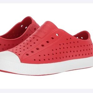 Native Jefferson Shoes Big Kid Size 4